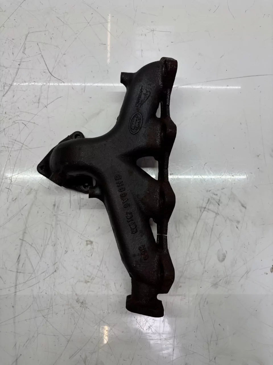 Colector de escape Land Rover 2.0 D 4x4 204DTD AJ20D4 G4D3-9430-DC