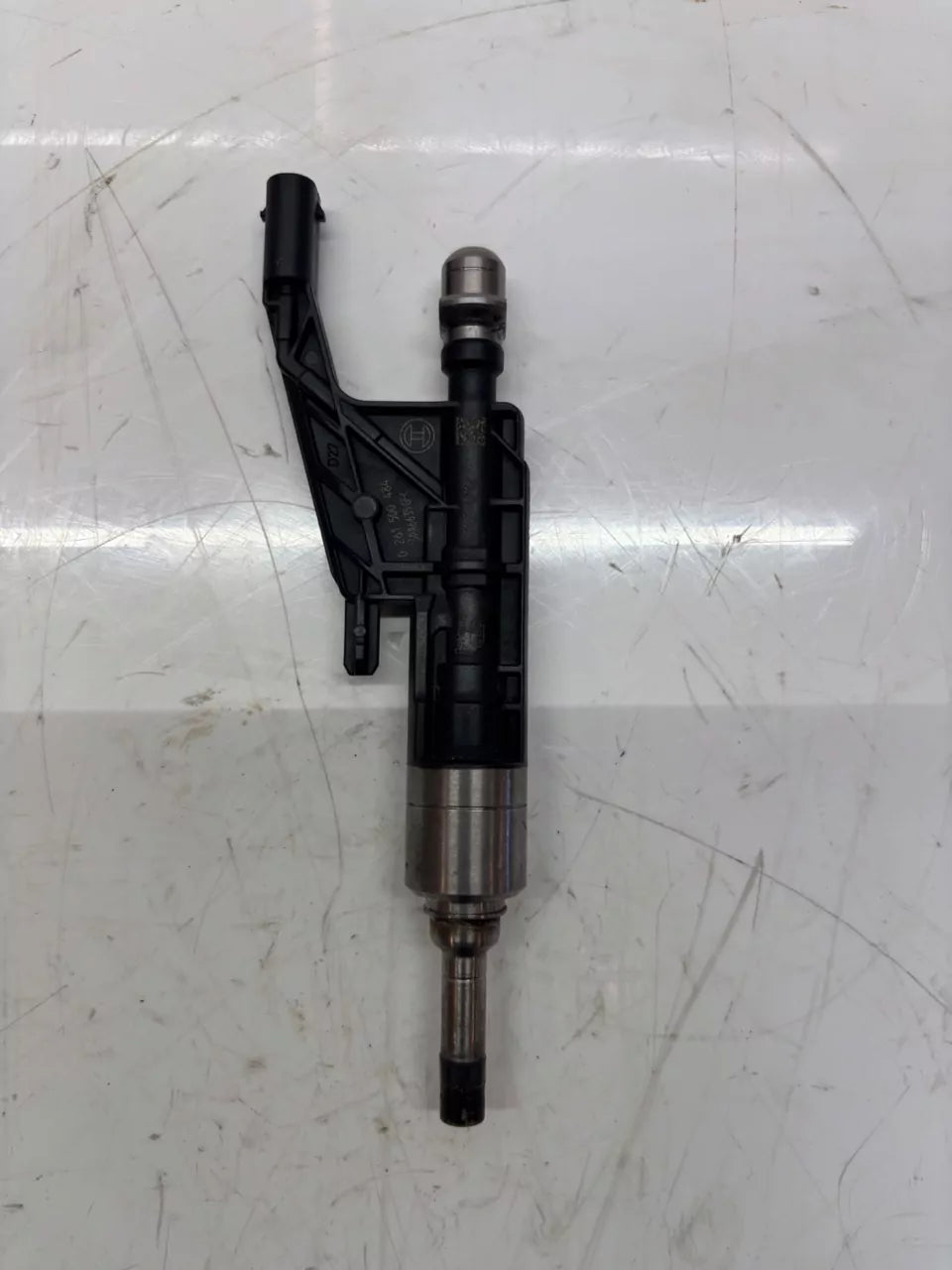 Inyector boquilla de inyección BMW Serie 5 G30 G31 3.0 540 i B58B30A B58 0261500484
