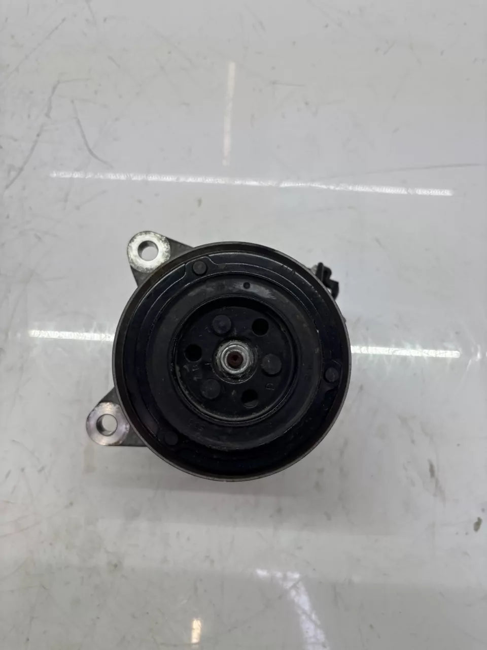 Compresor de aire acondicionado BMW Serie 5 G30 G31 3.0 540 i B58B30A B58 6822847