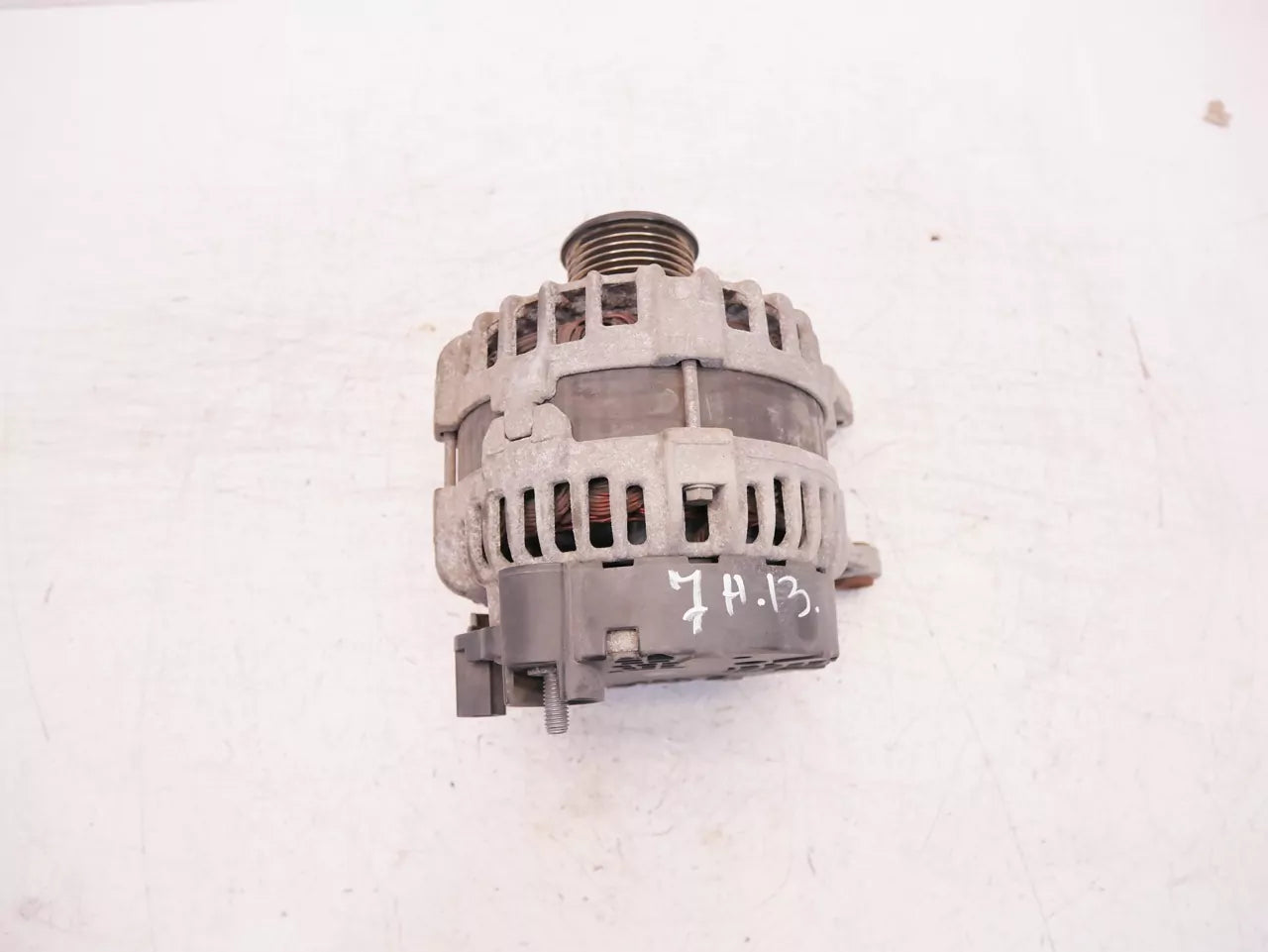 Alternador Mercedes-Benz 2.0 C200 M274.920 274.920 A0009060922