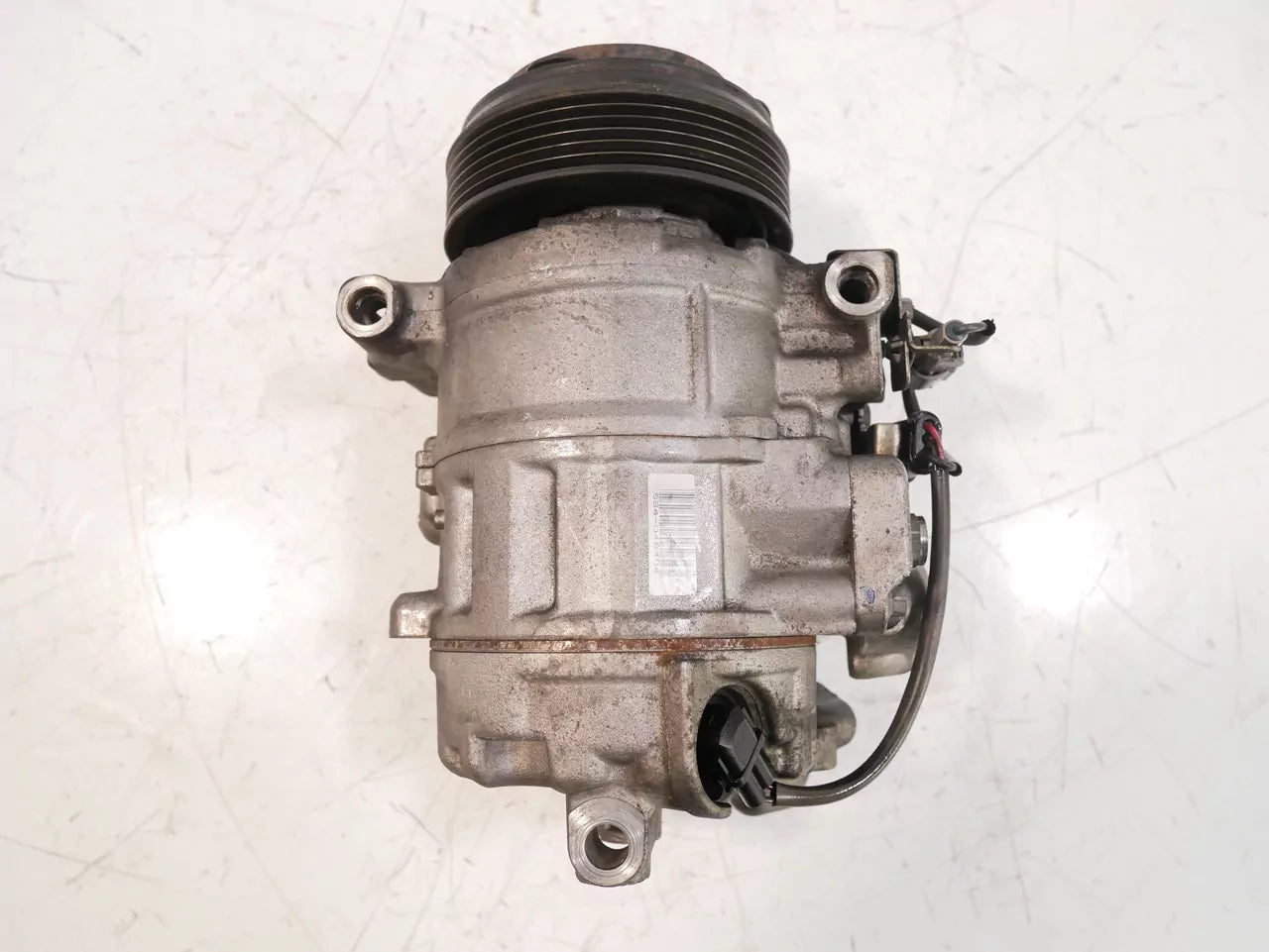Compresor de aire acondicionado BMW Serie 5 E60 2.0 520 d N47D20C N47 447260-1852