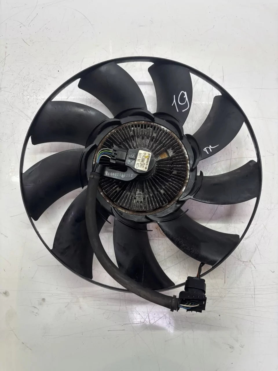 Rueda de ventilador Land Rover 2.7 TD 4x4 276DT AJD PGG500270 5H22-8600-JA