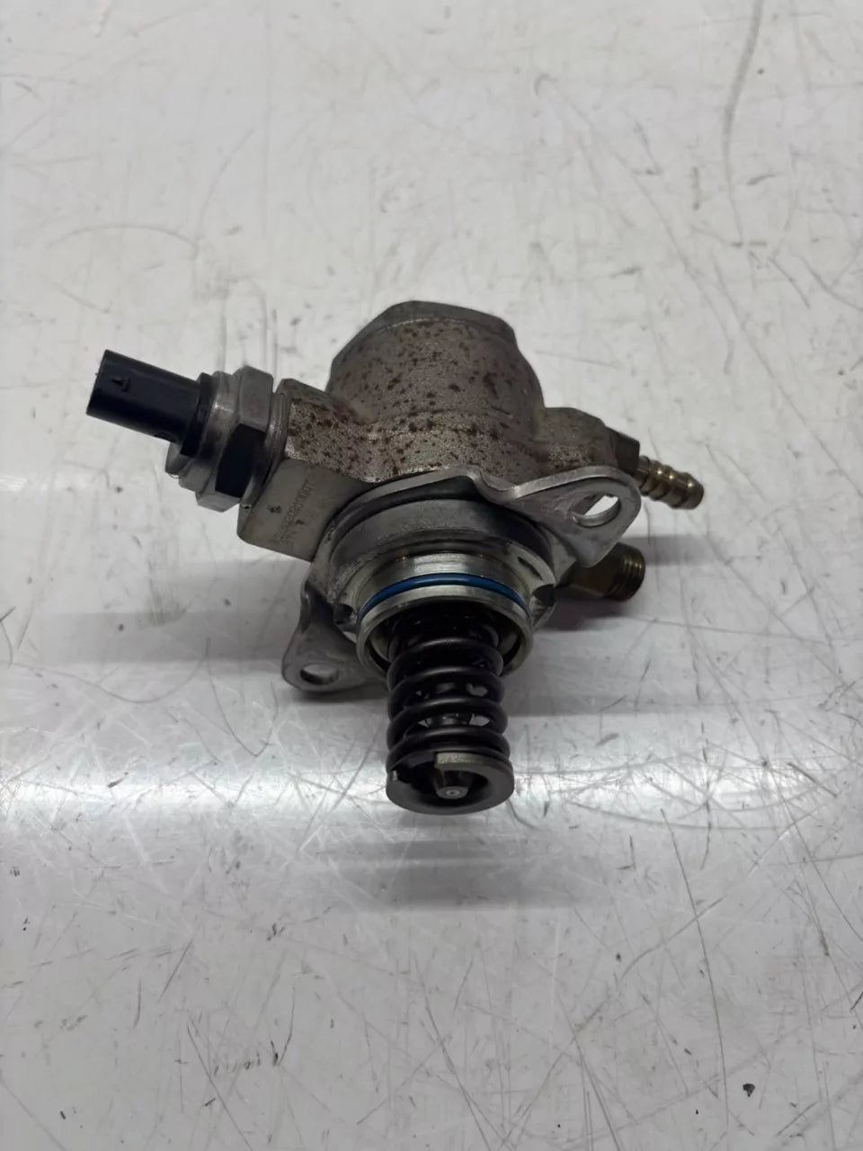 Bomba de combustible Audi Seat Skoda Volkswagen 1.4 TSI CAXA CAX 03C127026J