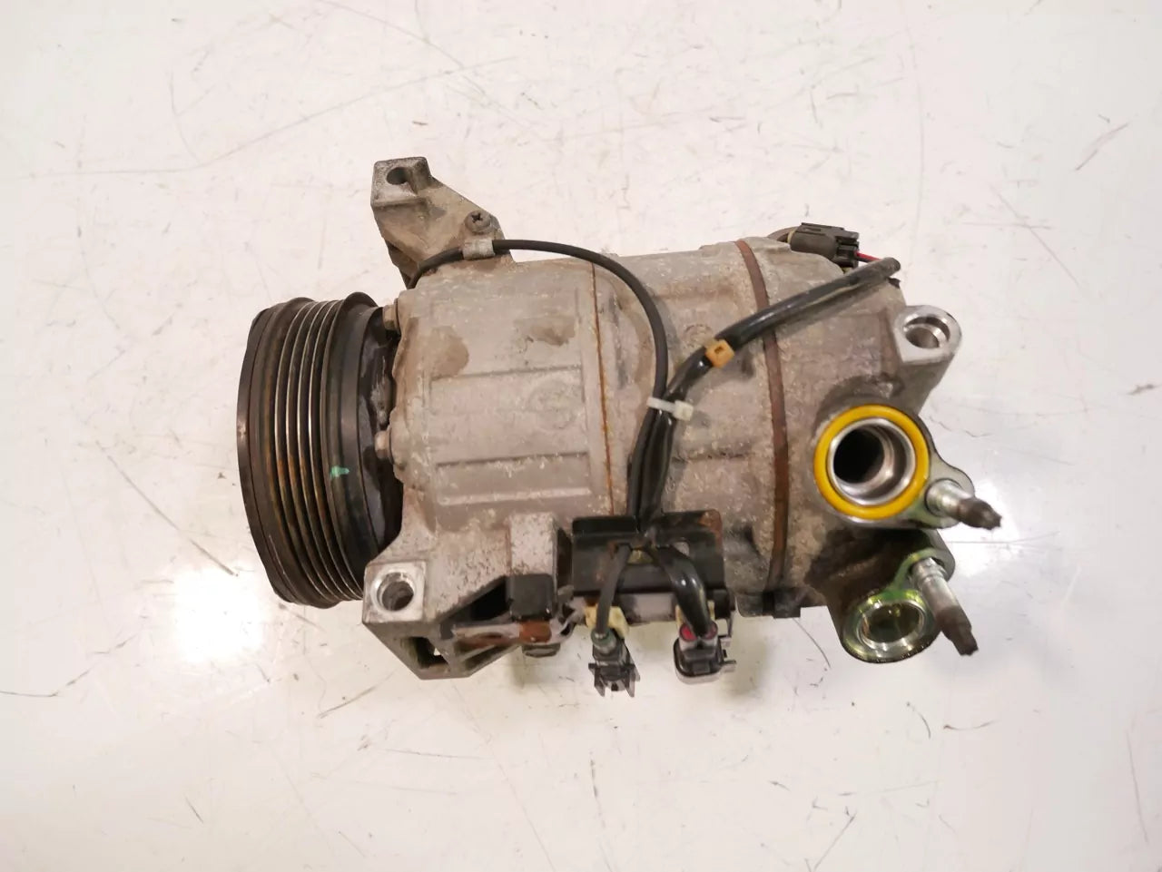 Compresor de aire acondicionado Volvo V70 2.4 D D5244T5 8708581