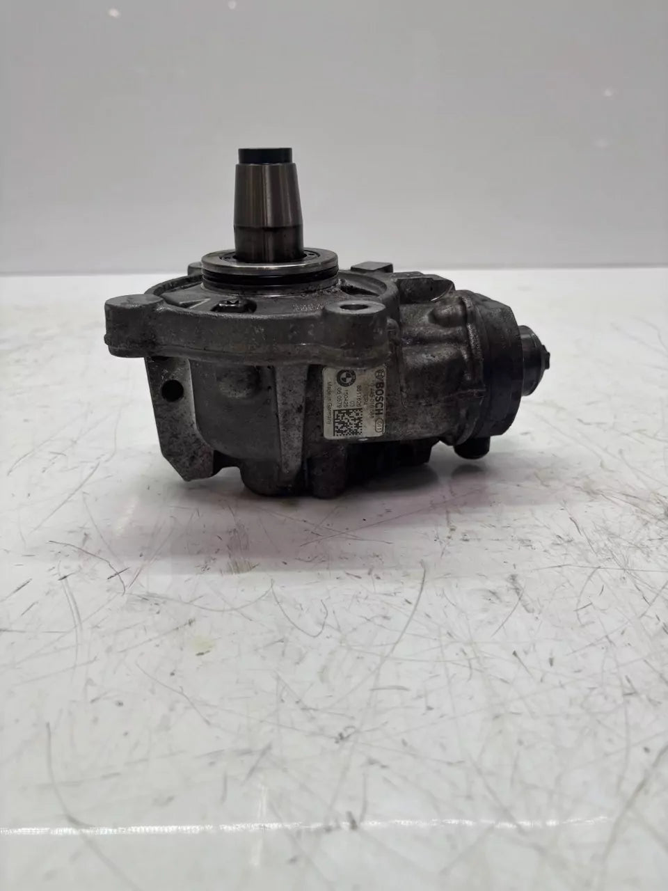 Bomba de alta presión BMW Serie 1 F20 F21 1.5 d 116d B37D15A B37 8511626