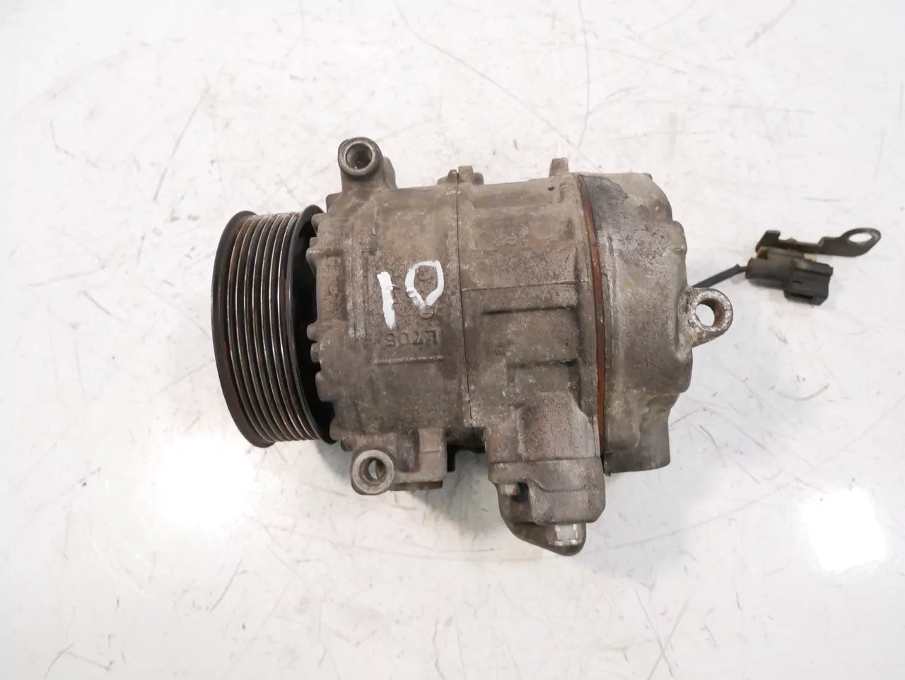 Compresor de aire acondicionado Land Rover Discovery L319 2.7 TD 4x4 276DT TDV6 447180-8382