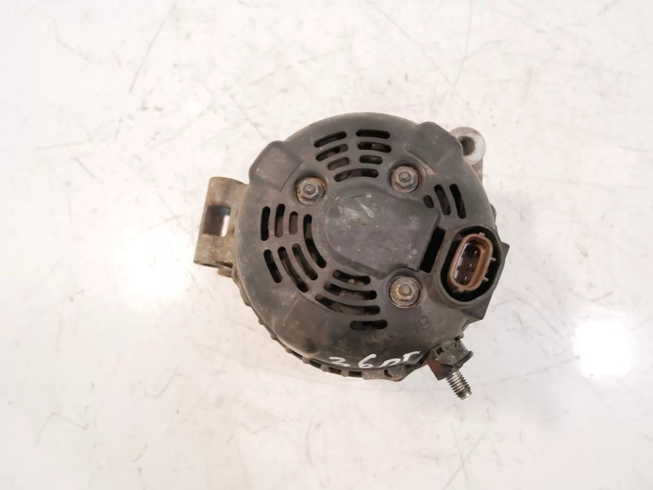Alternador Land Rover Discovery L319 2.7 TD 4x4 276DT TDV6 104210-3711