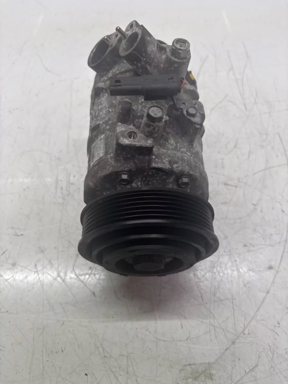 Compresor de aire acondicionado BMW 1.6 114 116 d N47D16A N47 9223695