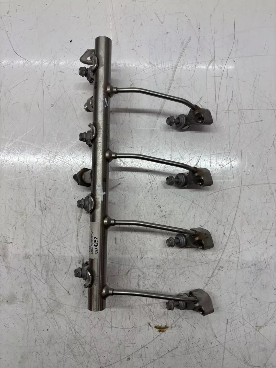 Carril del inyector Opel Astra K B 16 1.4 T LE2 B14XFL 745620142 12669216