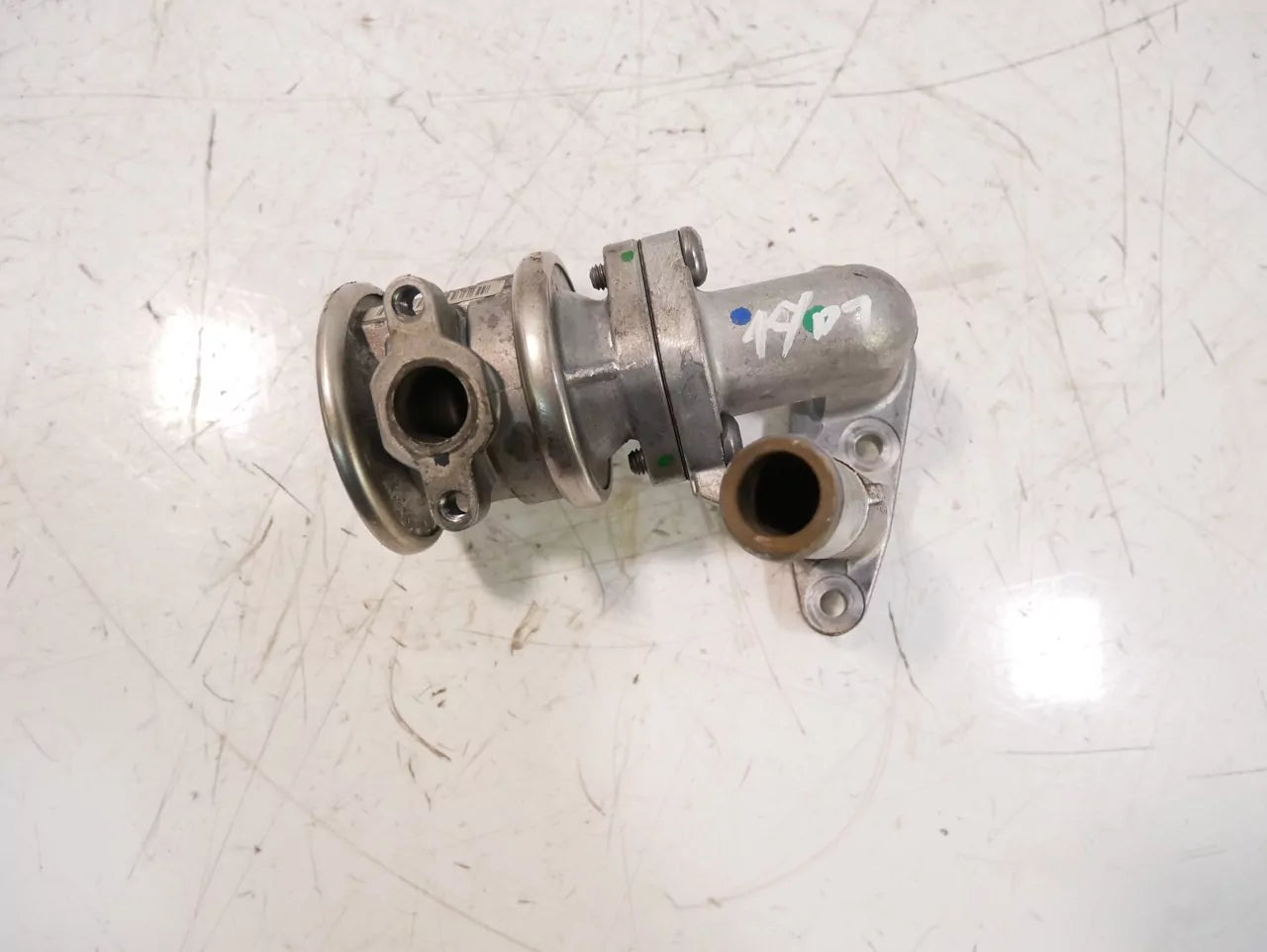 Válvula EGR Válvula de recirculación de gases de escape Volkswagen Touareg 7L 3.2 V6 BMX 022131101B