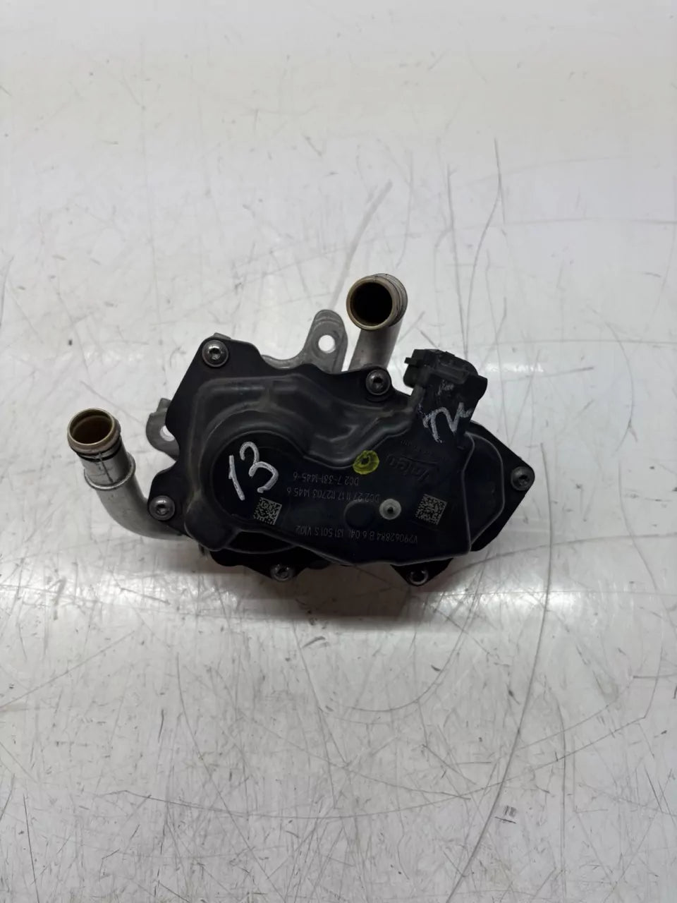 Válvula EGR Válvula de recirculación de gases de escape Audi A6 C7 2.0 TDI DDDA DDD 04L131501S