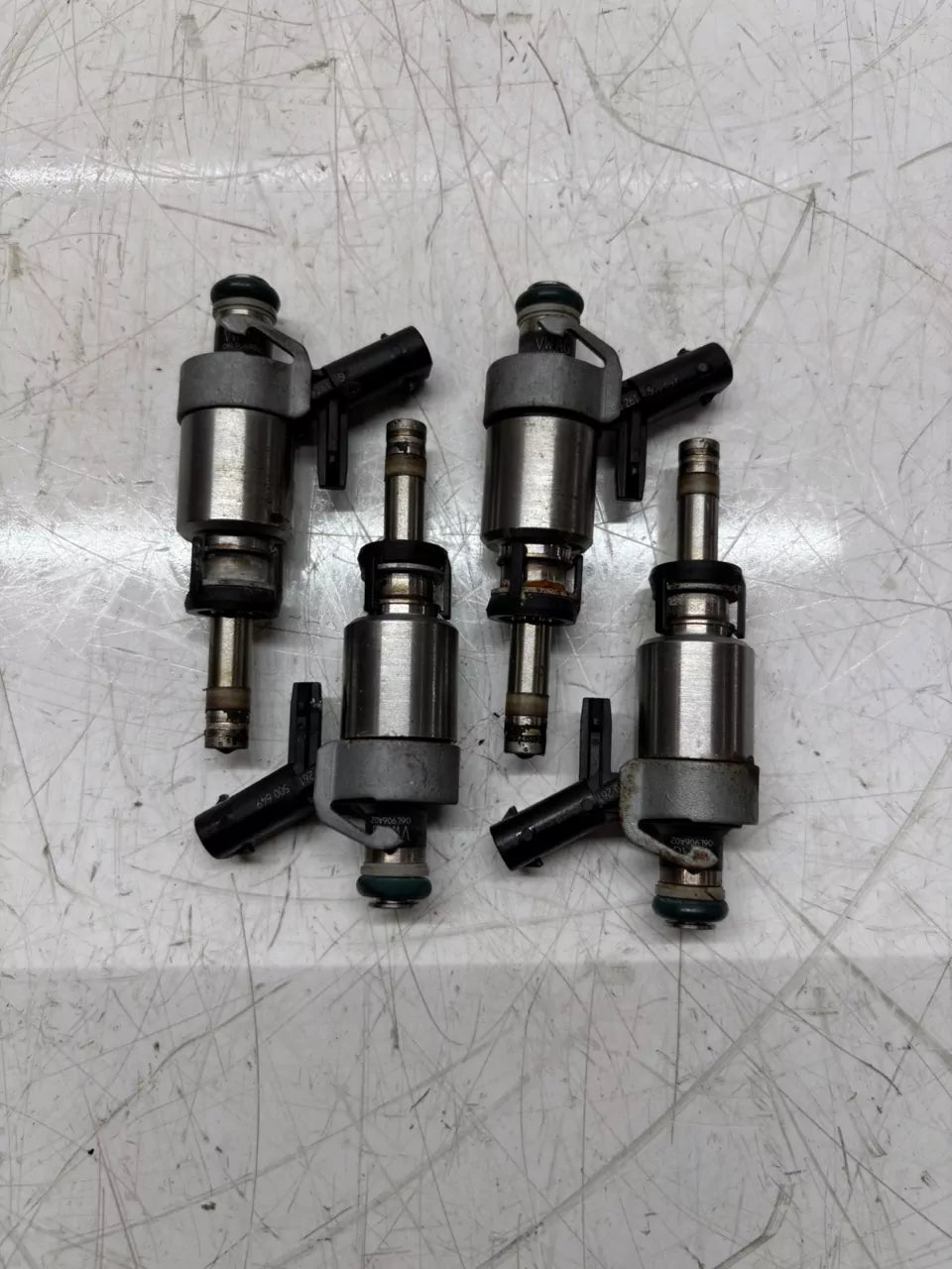 inyector de combustible Audi A4 B9 A5 2.0 35 TFSI DLVB DLV 06G906036S 4 unidades