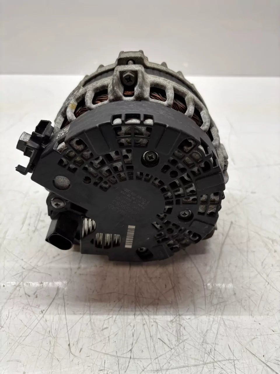 Alternador Volvo V40 526 2.0 D2 D4204T8 30659580