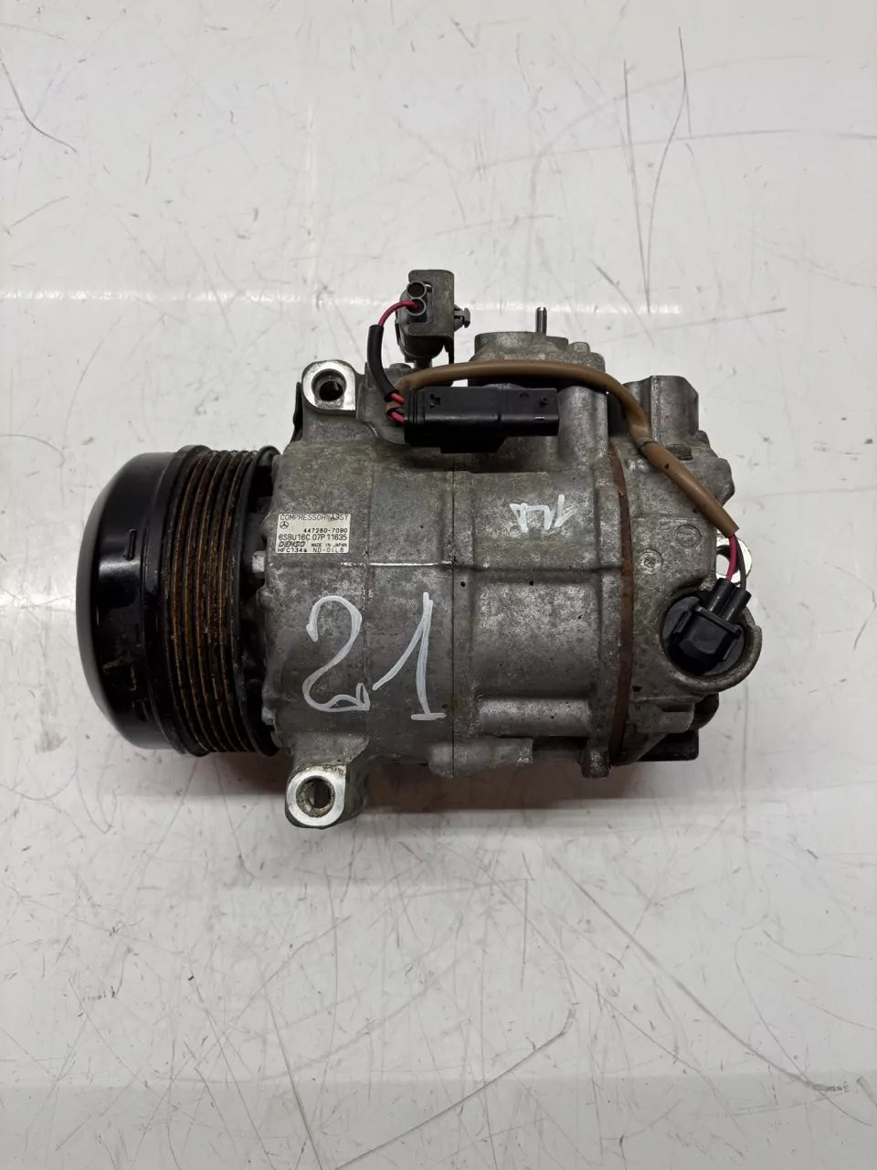Compresor de aire acondicionado Mercedes-Benz Clase C 2.2 CDI OM651.911 OM651 A0032308711