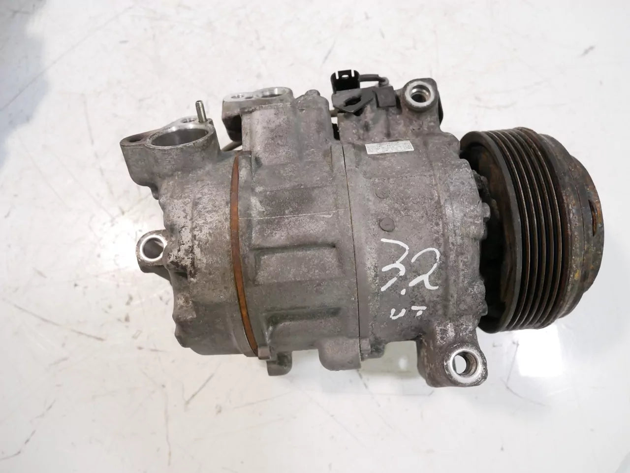 Compresor de aire acondicionado BMW Serie 3 E90 2.0 320 d xDRIVE N47D20C N47 447260-1852