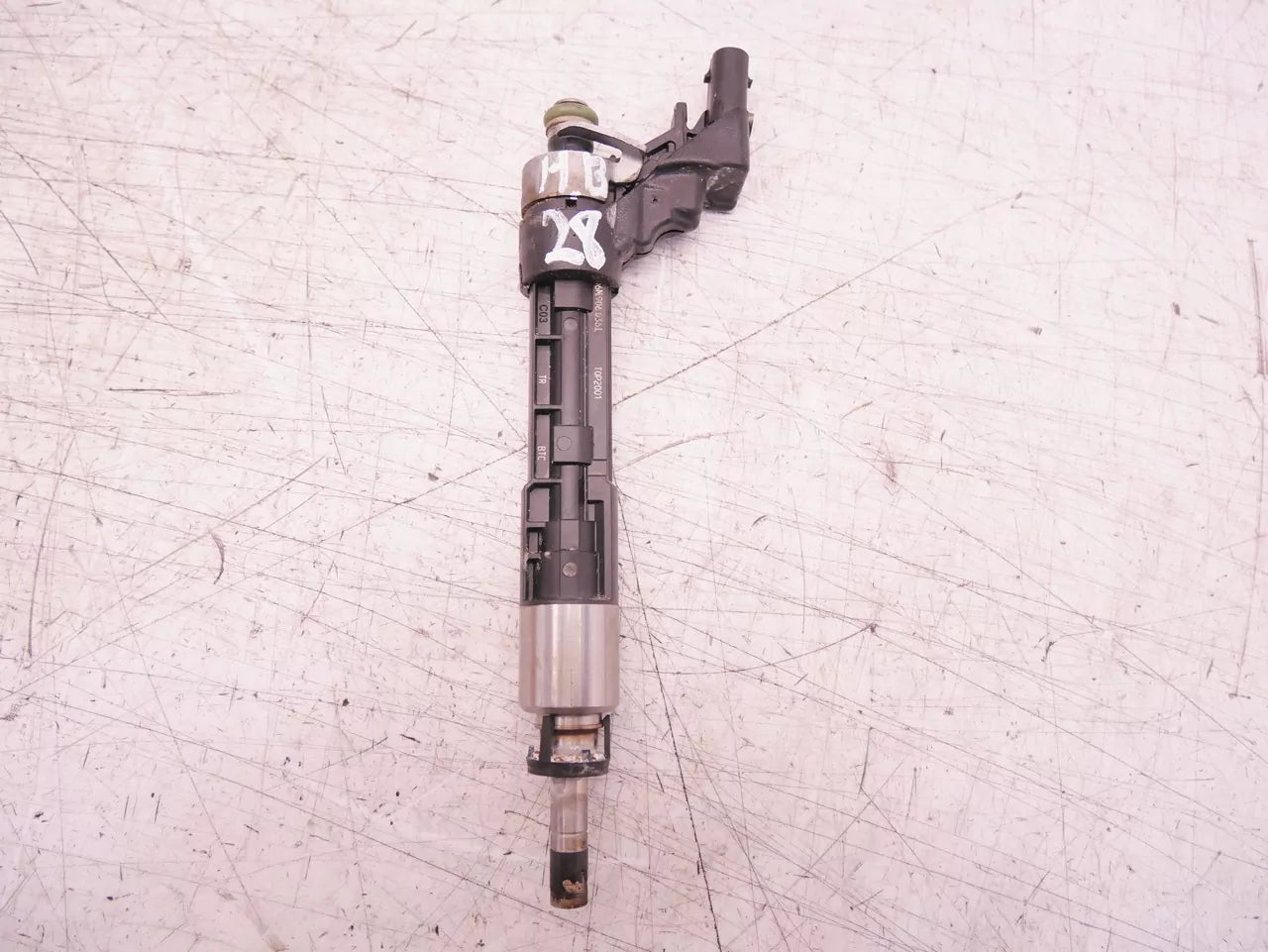 Boquilla inyector de combustible Porsche Panamera 2.9 MDG.PA DGP DGPA 06M906036L