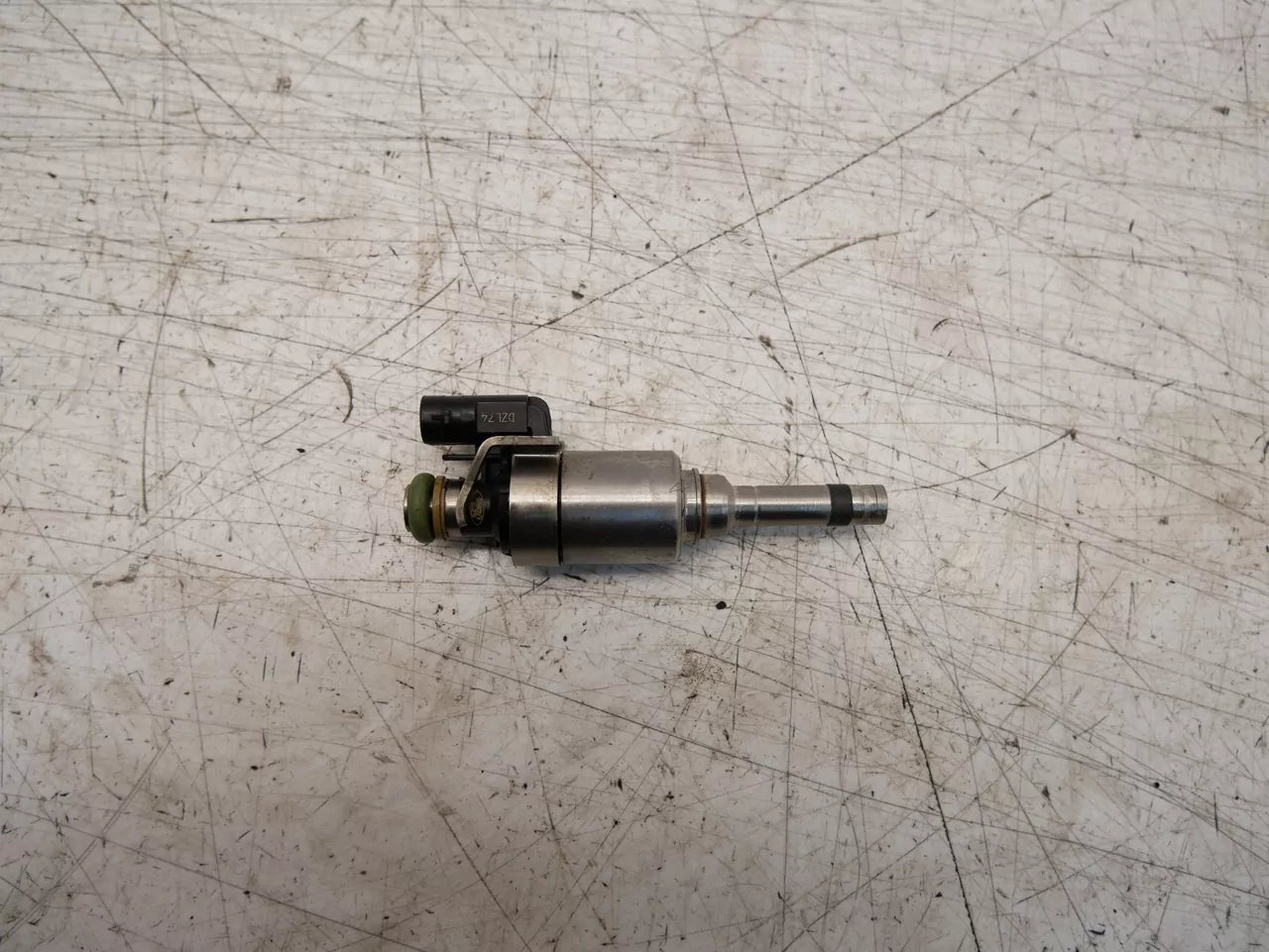 Boquilla inyector de combustible Ford Fiesta 6 CB1 1.0 EcoBoost SFJC 0261500342