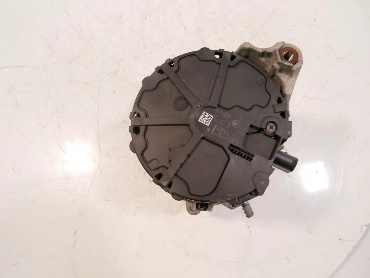Alternador BMW Serie 7 G11 3.0 740 d Ld xDrive B57D30B B57 8571358