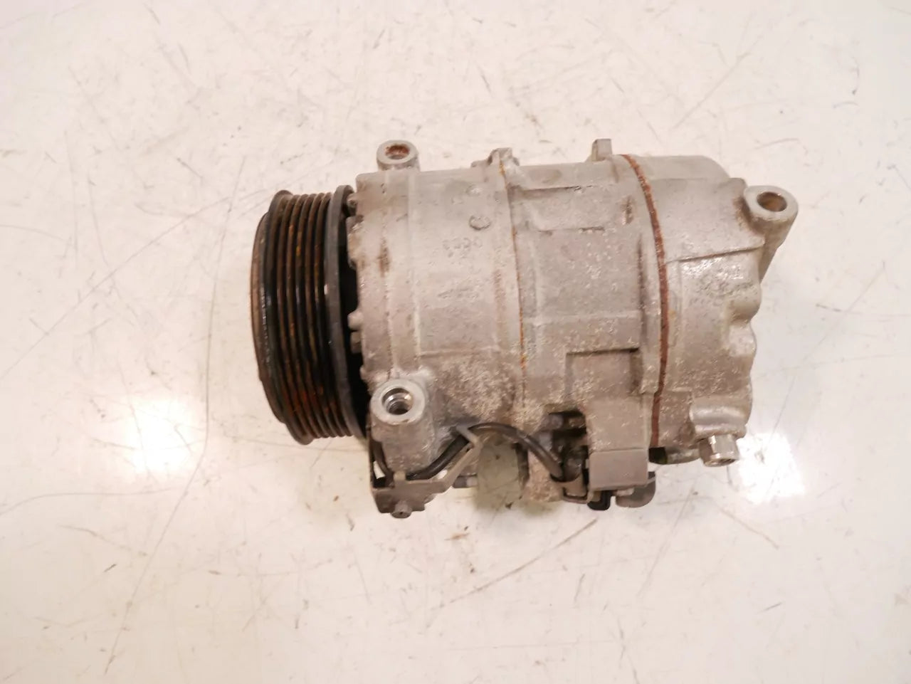 Compresor de aire acondicionado Land Rover Defender 3.0 DT306 AJ20D6 M8A2-19D629-CB