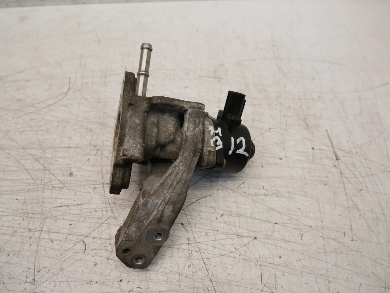 Válvula EGR Toyota Rav 4 Rav4 2.5 Hybrid A25A-FXS A25A 25620-25040