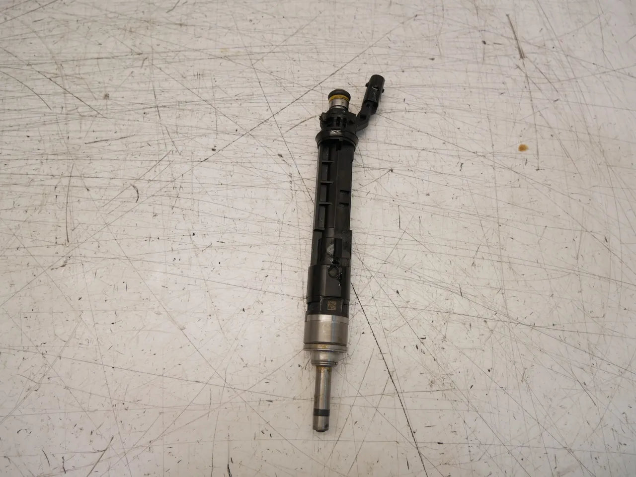 Inyector Nissan Juke F 16 1.0 DIG-T HRA0 HR10DDT 166001525R