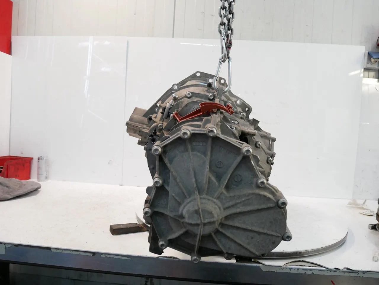 Caja de cambios manual Audi A4 B8 A5 Q5 2.0 TDI CAGB CAG KXP 6 velocidades 0B1300027C