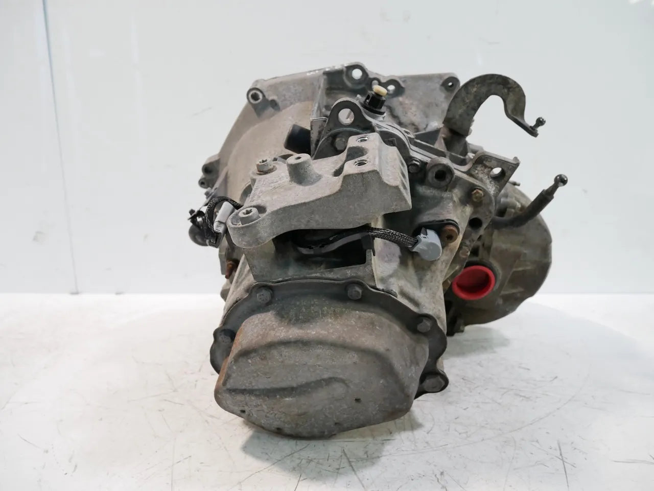 Caja de cambios manual Citroen 208 1.6 HDI 9HP DV6DTED 9H06 1612930380