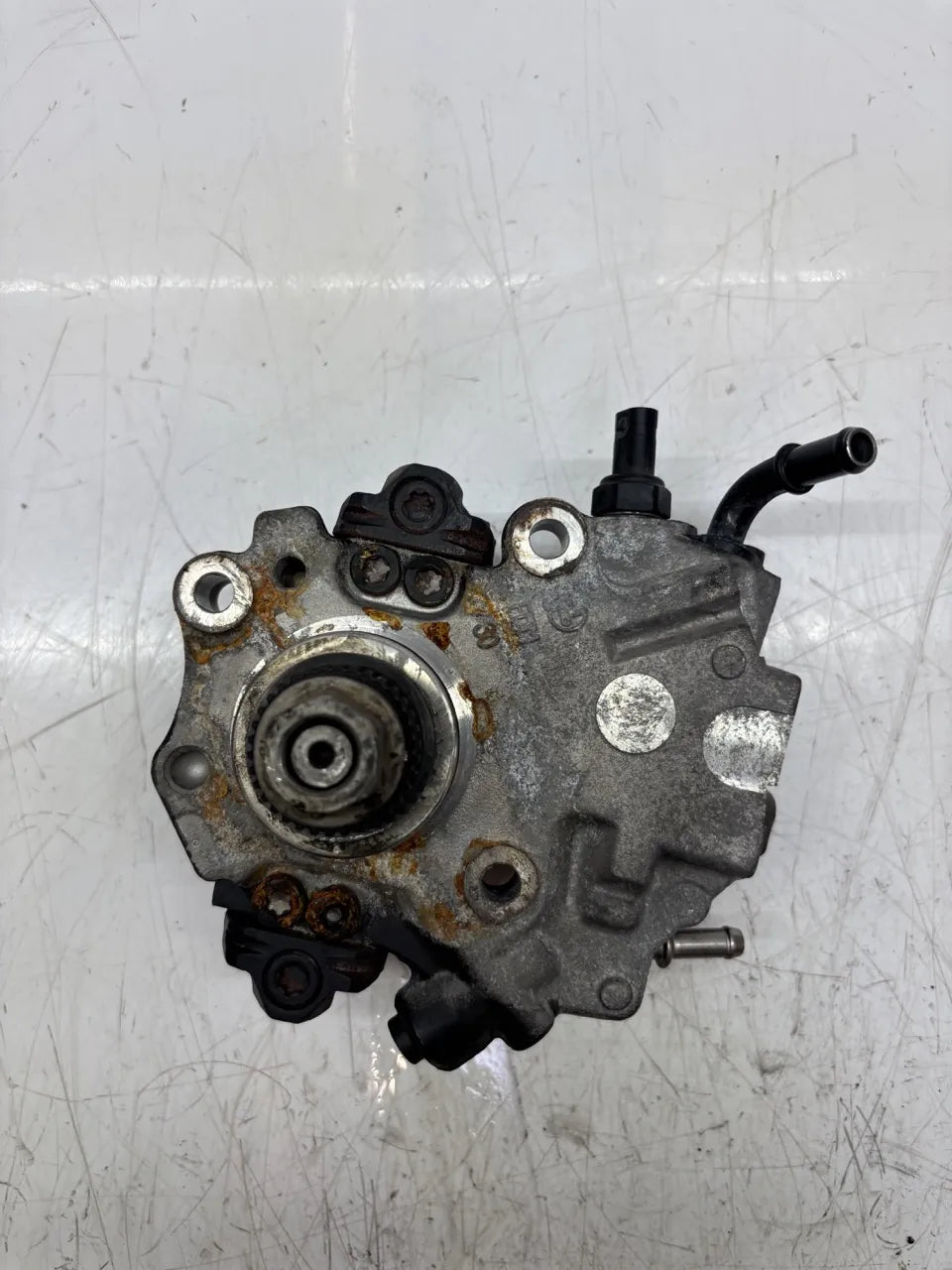 Bomba de alta presión Mercedes-Benz 2.2 C300 BlueTEC Hybrid OM651.921 OM651 A6510702801