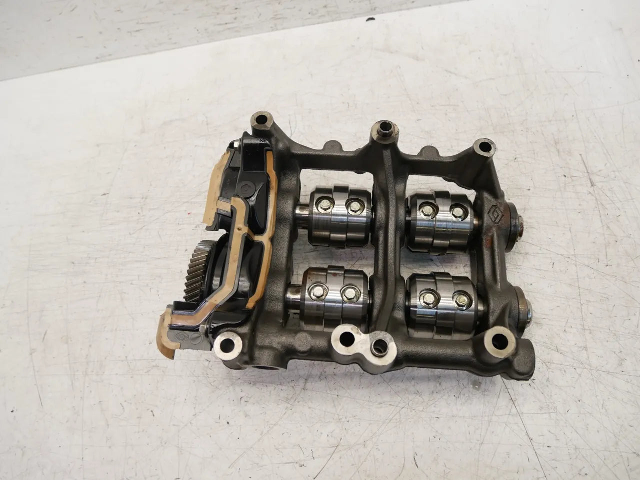 Módulo de eje balanceador Nissan Navara 2.3 DCI YS23DDTT YS23 YS23E280 05524R