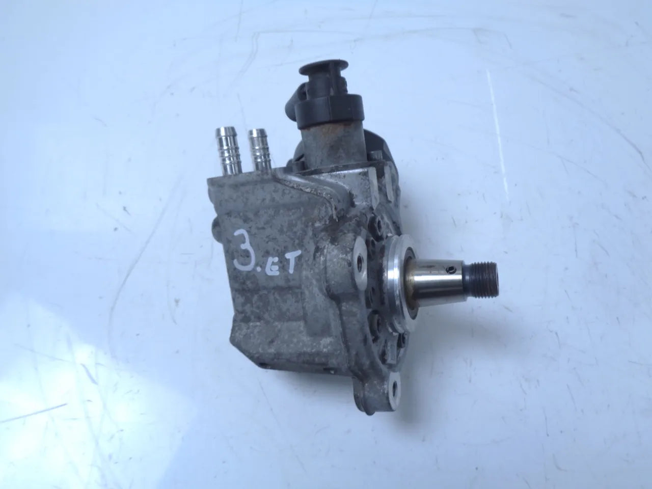 Bomba de alta presión Volkswagen Transporter T5 T6 2.0 TDI CAAC CAA 03L130755J 0445010520