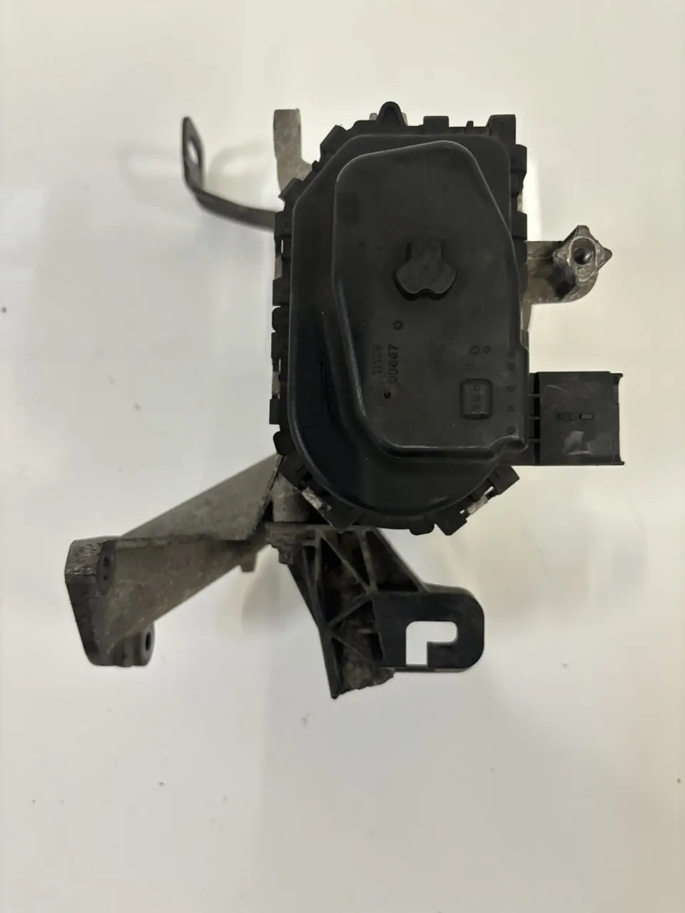 Válvula EGR Peugeot 308 II 1.6 HDi BHY DV6FD BH02 9833095880