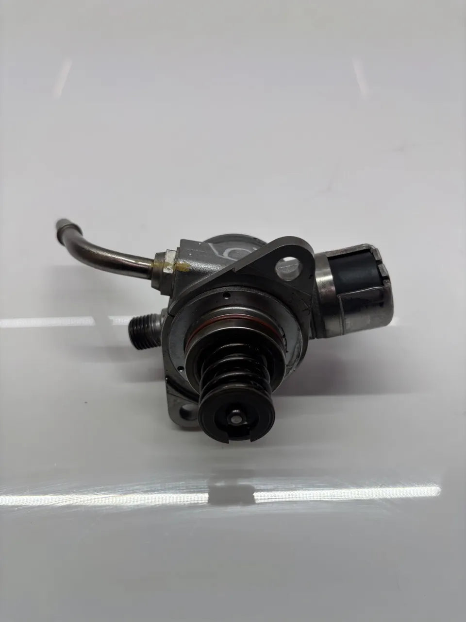 Bomba de combustible Volvo V40 2.0 T2 B4204T38 31392104