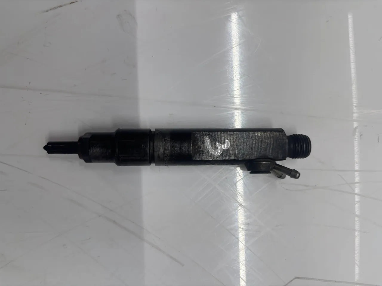 Inyector Inyector Volkswagen LT 28-46 2.5 TDI ANJ 046130201F