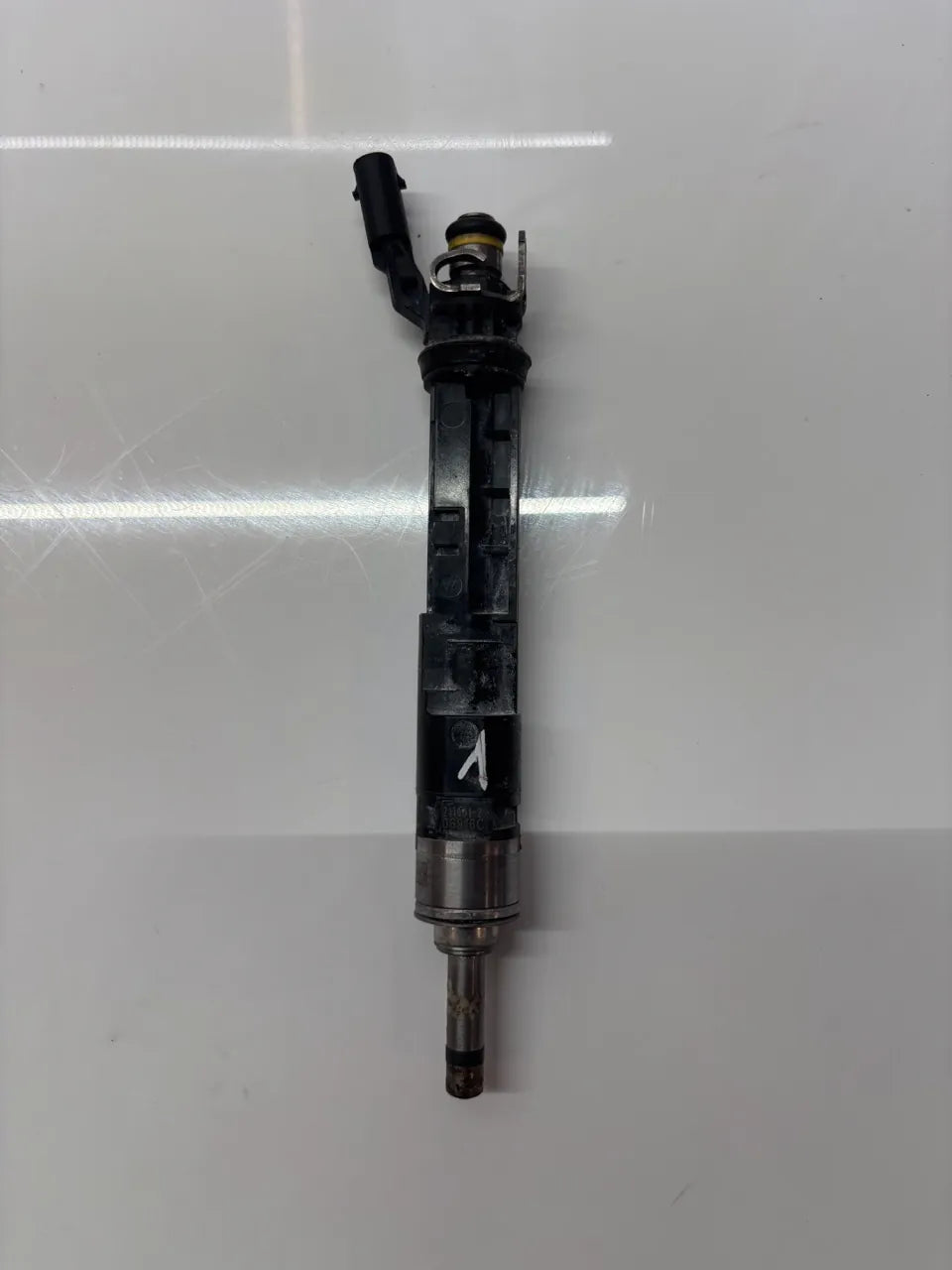 Inyector Mercedes-Benz GLB X247 1.3 200 gasolina M282.914 M282 282.914 A2820701000