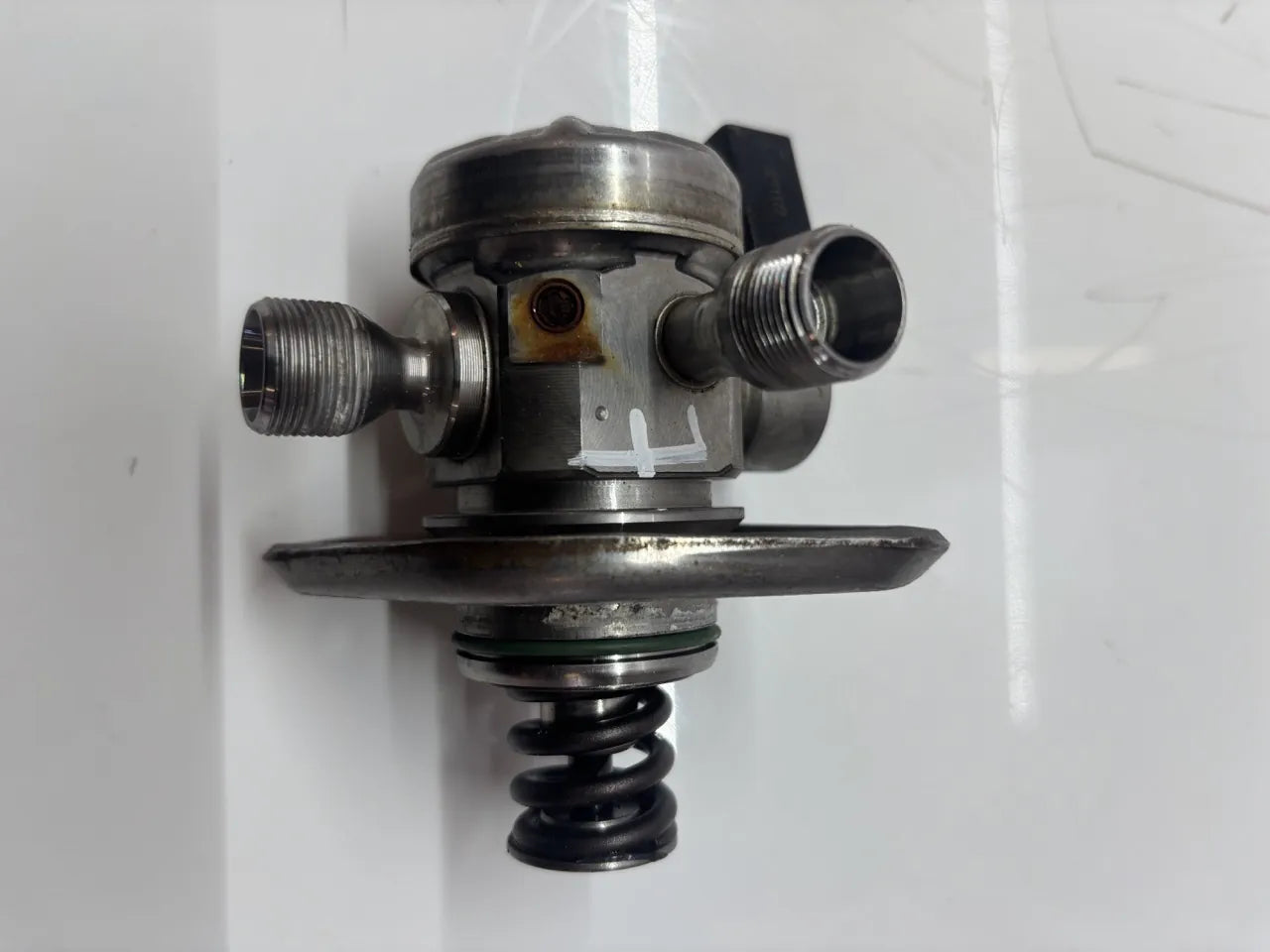 Bomba de combustible Mercedes-Benz 1.3 200 gasolina M282.914 M282 282.914 A2820700001