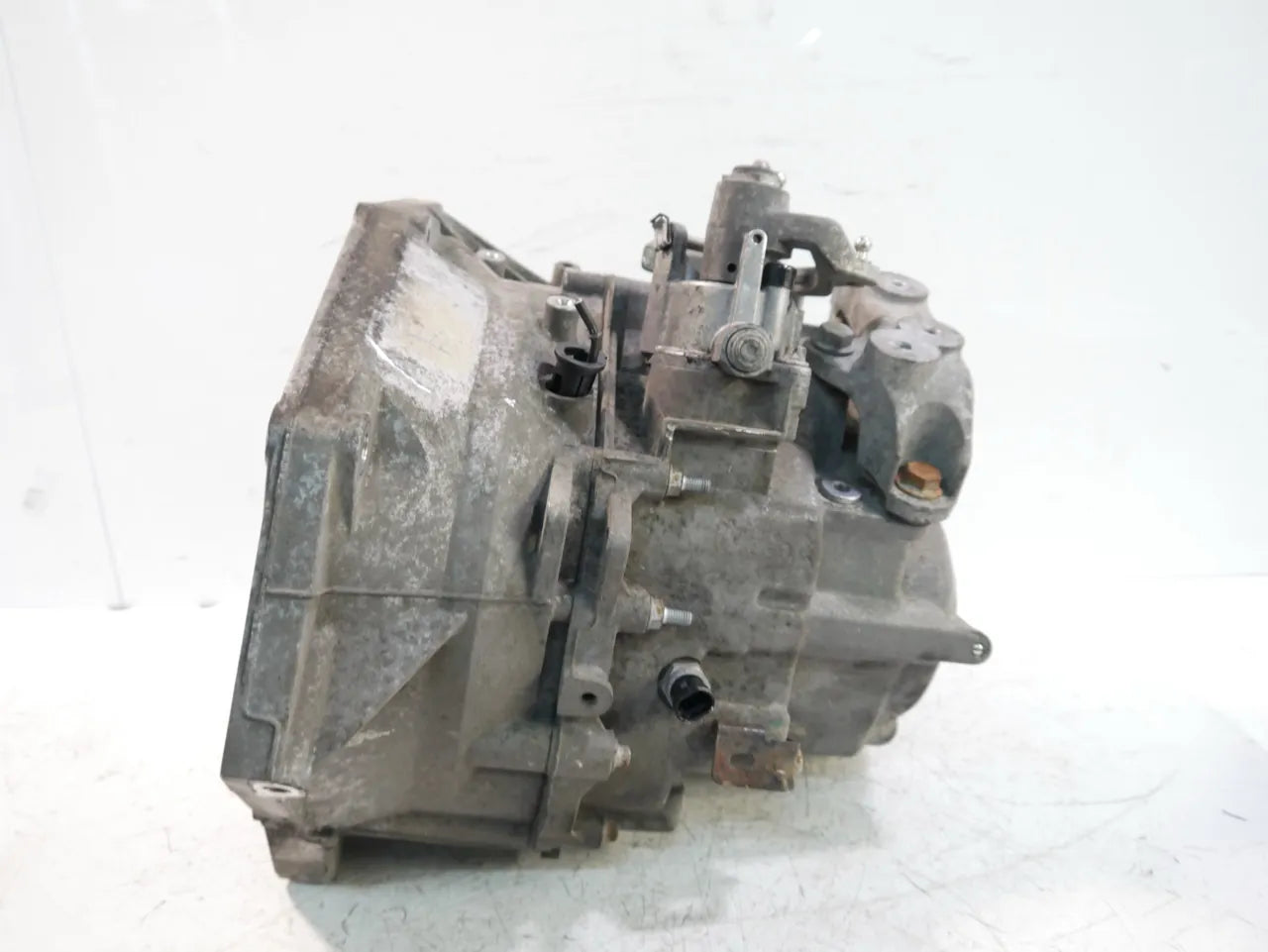 Caja de cambios manual Opel Insignia A 2.0 CDTI A20DTH LBS 55568685 95518589 F40