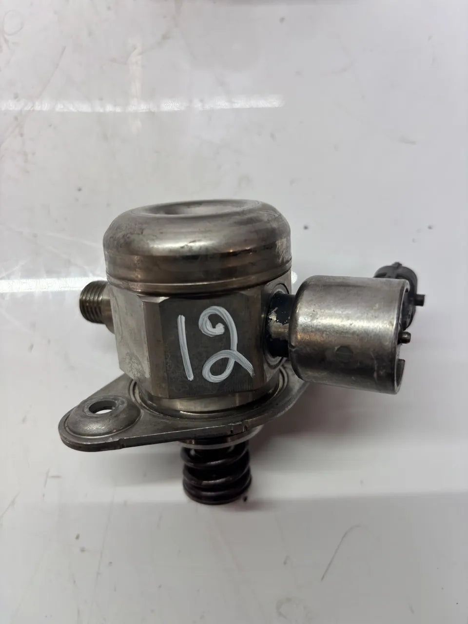 Bomba de combustible Jaguar F-Type 3.0 SCV6 306PS AJ126 DX23-9D376-AB