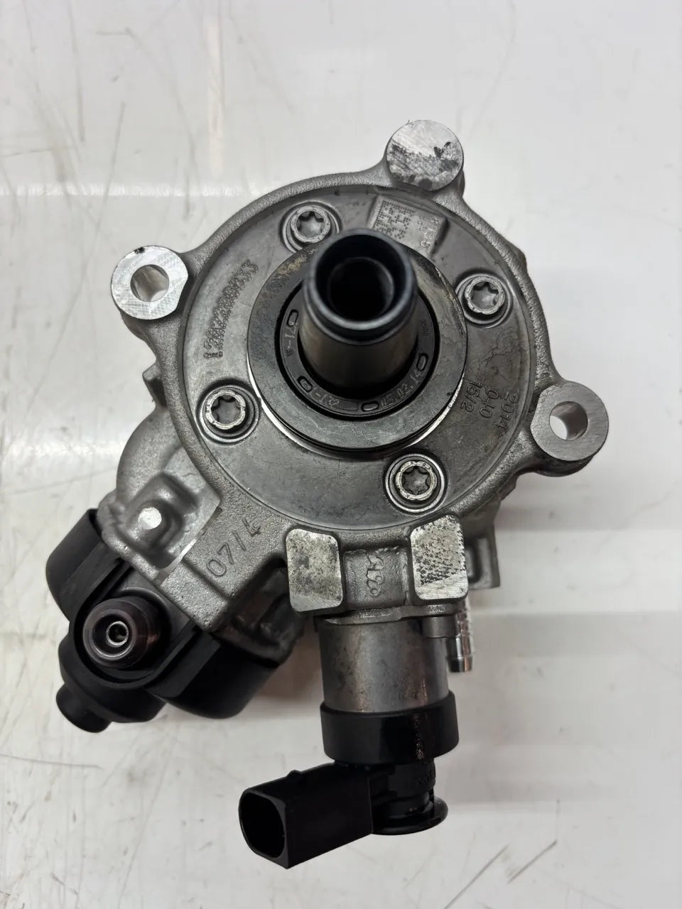 Bomba de alta presión BMW Serie 3 F30 F31 F34 2.0 d 318d N47D20C N47 7823452