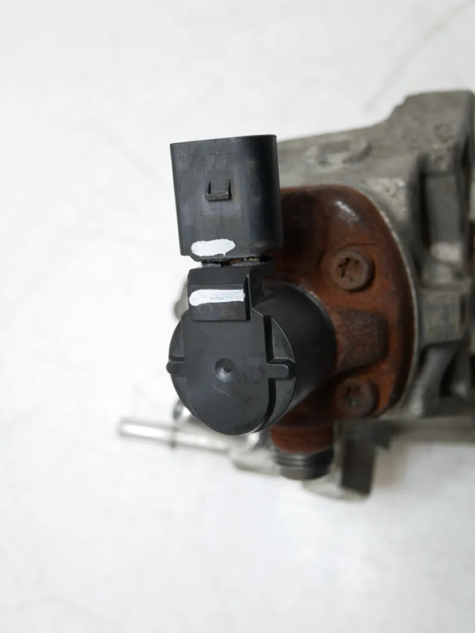 Bomba de alta presión Kia Hyundai i40 CW VF 1.6 CRDI EURO6 D4FE 33100-2U000