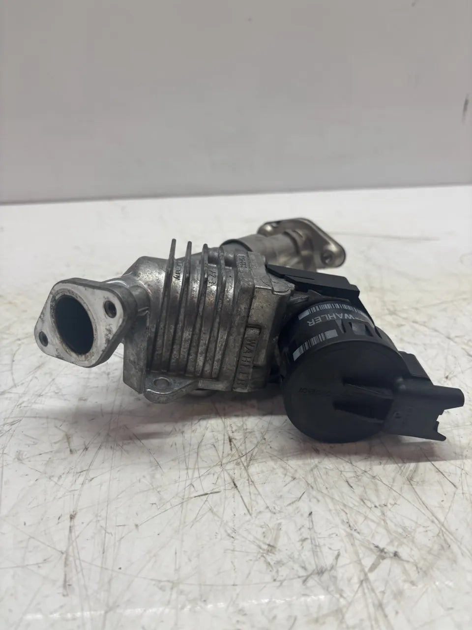 Válvula EGR BMW Serie 3 E90 E91 E92 E93 2.0 318i N43B20A N43 7563241