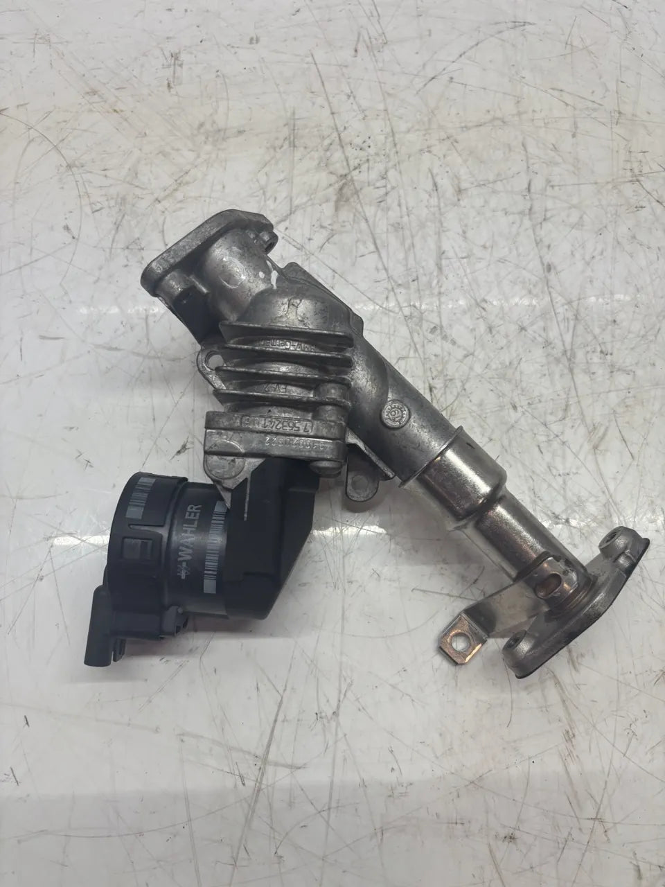 Válvula EGR BMW Serie 3 E90 E91 E92 E93 2.0 318i N43B20A N43 7563241