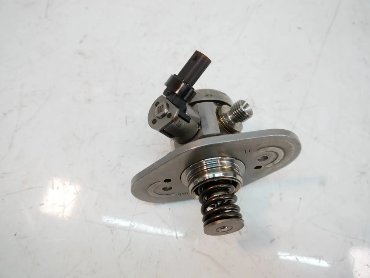 Bomba de combustible BMW Mini F55 F56 F57 2.0 B48A20A B48 0261520521 8631642