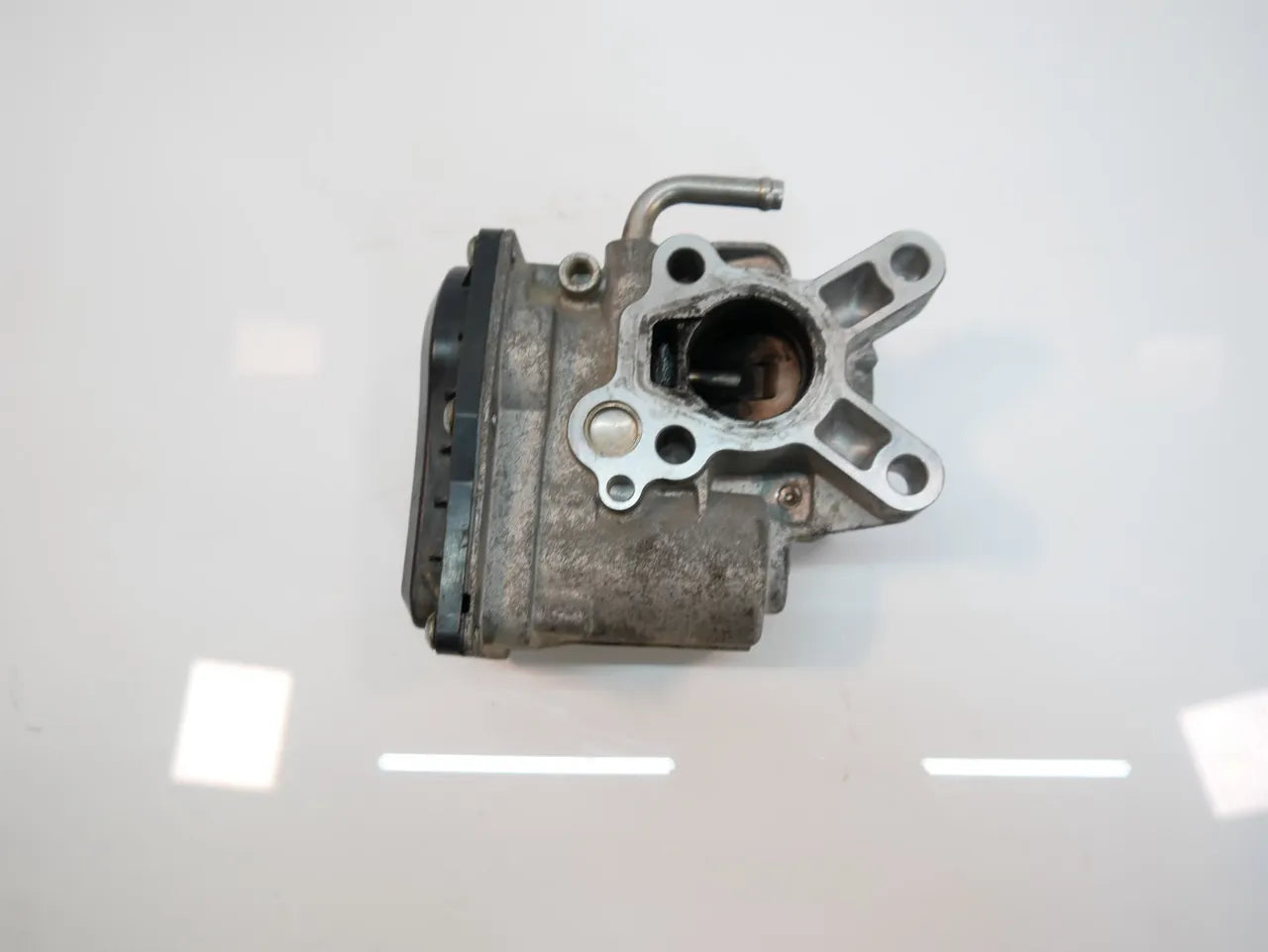 Válvula EGR Válvula de recirculación de los gases de escape Subaru 2.0 D AWD EE20Z EE20 14710AA741