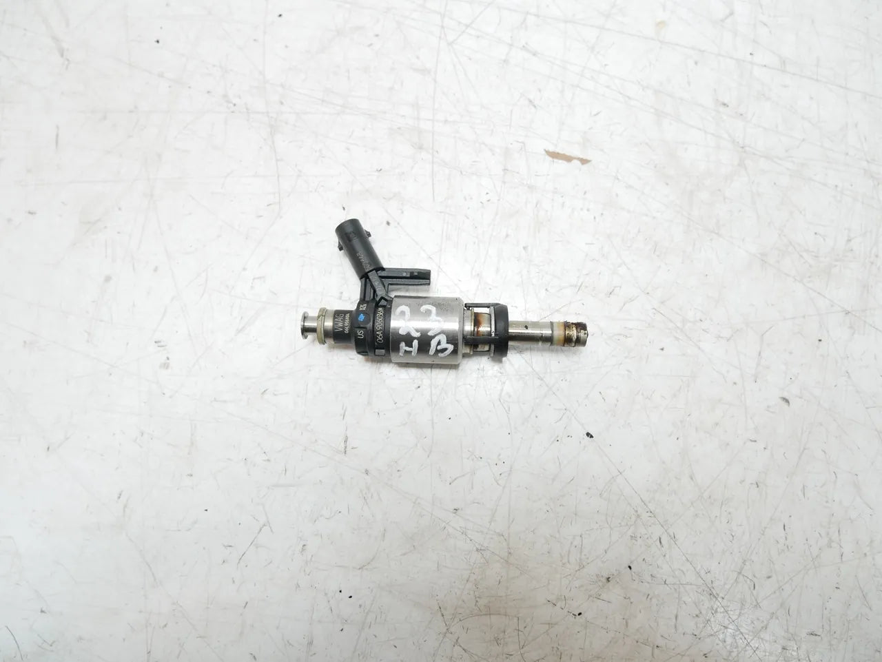 Boquilla inyector de combustible Audi Skoda Volkswagen 2.0 TSI DCGA DCG 06A906036M 0261500643