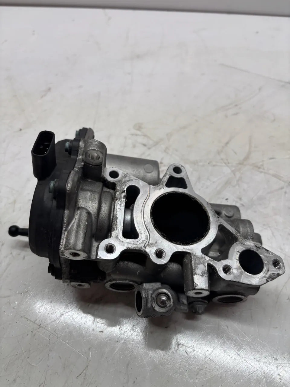 Válvula EGR Mercedes-Benz Clase E 2.0 CDI OM654.920 OM654 654.920 A6541406900