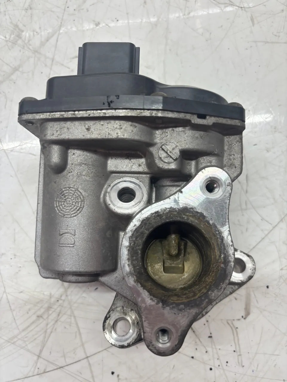 Válvula EGR Nissan Qashqai II 1.5 dCi K9K636 K9K 1471000Q0Z