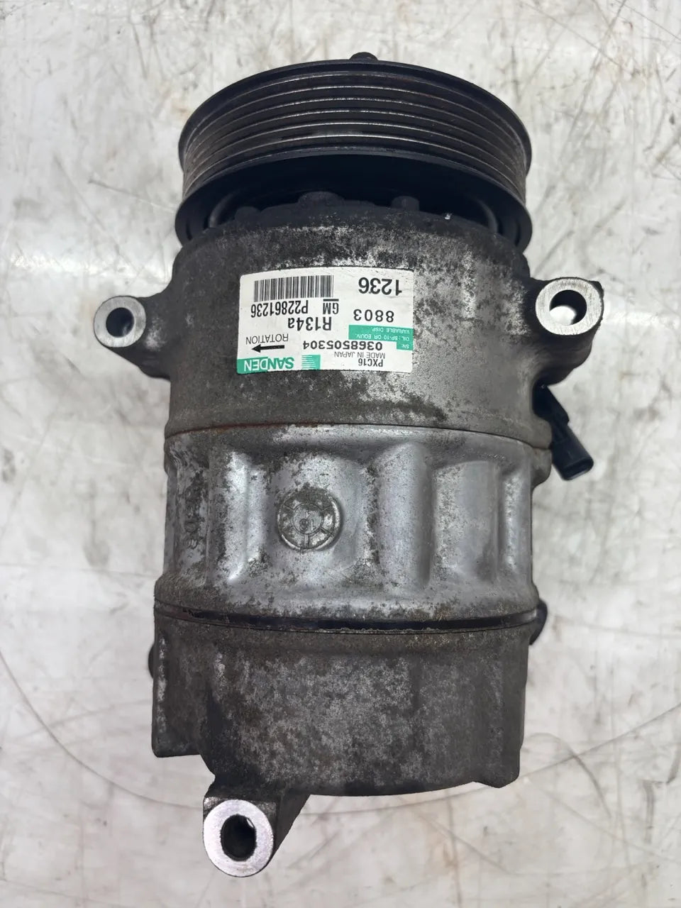 Compresor de aire acondicionado Opel Insignia A 2.0 CDTI A20DT LBR 22913889