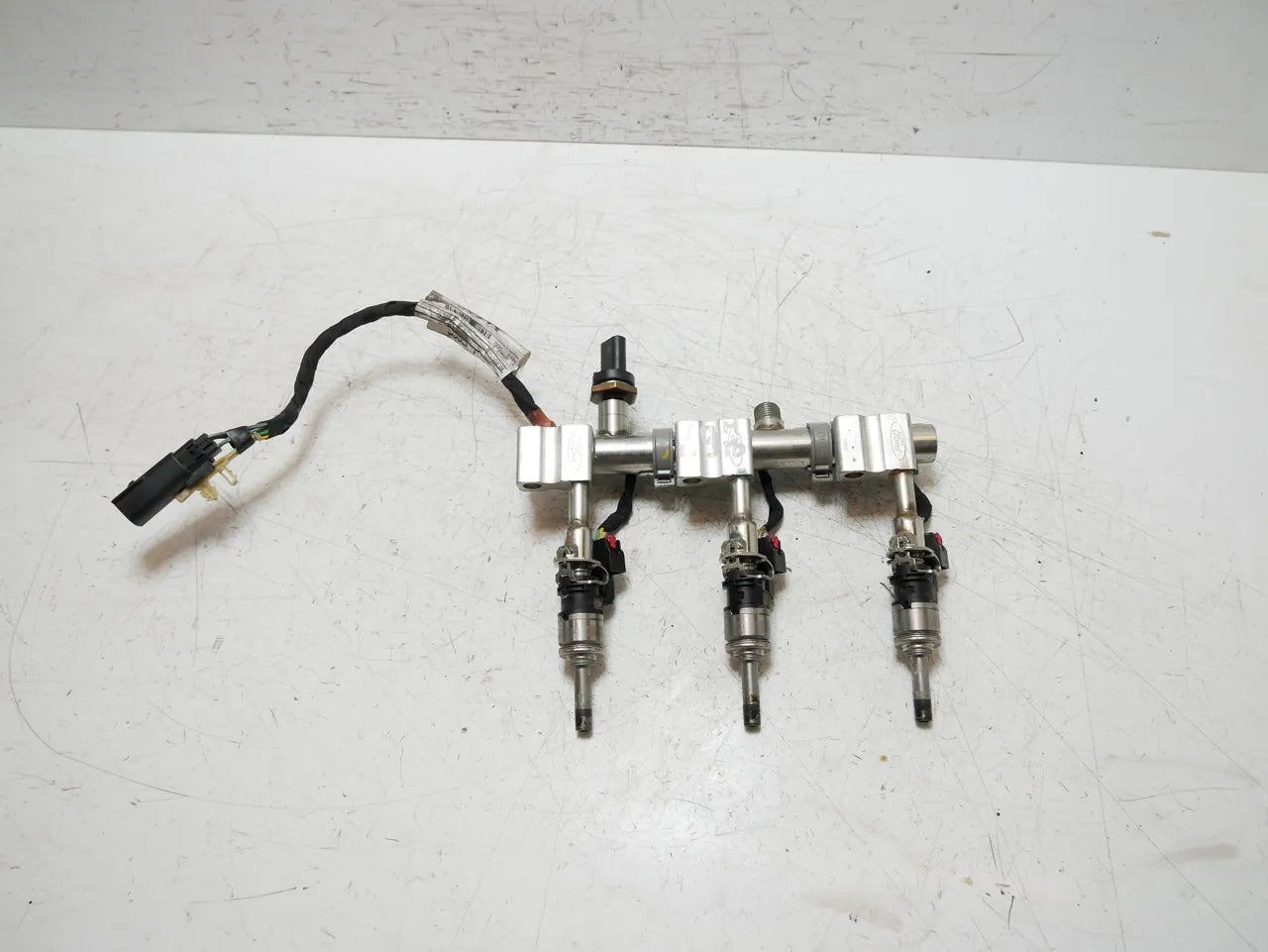 Rail de inyectores Ford Puma 1.0 EcoBoost B7JB H6BG-9D280-AB