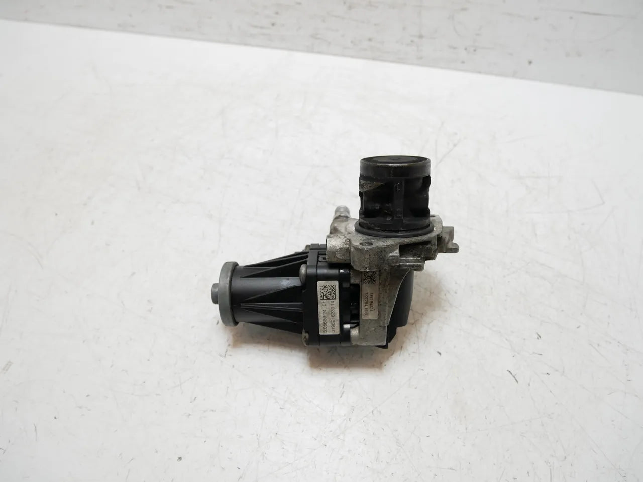 Válvula EGR Citroen Opel Peugeot 1.5 BlueHDI YHZ DV5RC YH01 9829870080