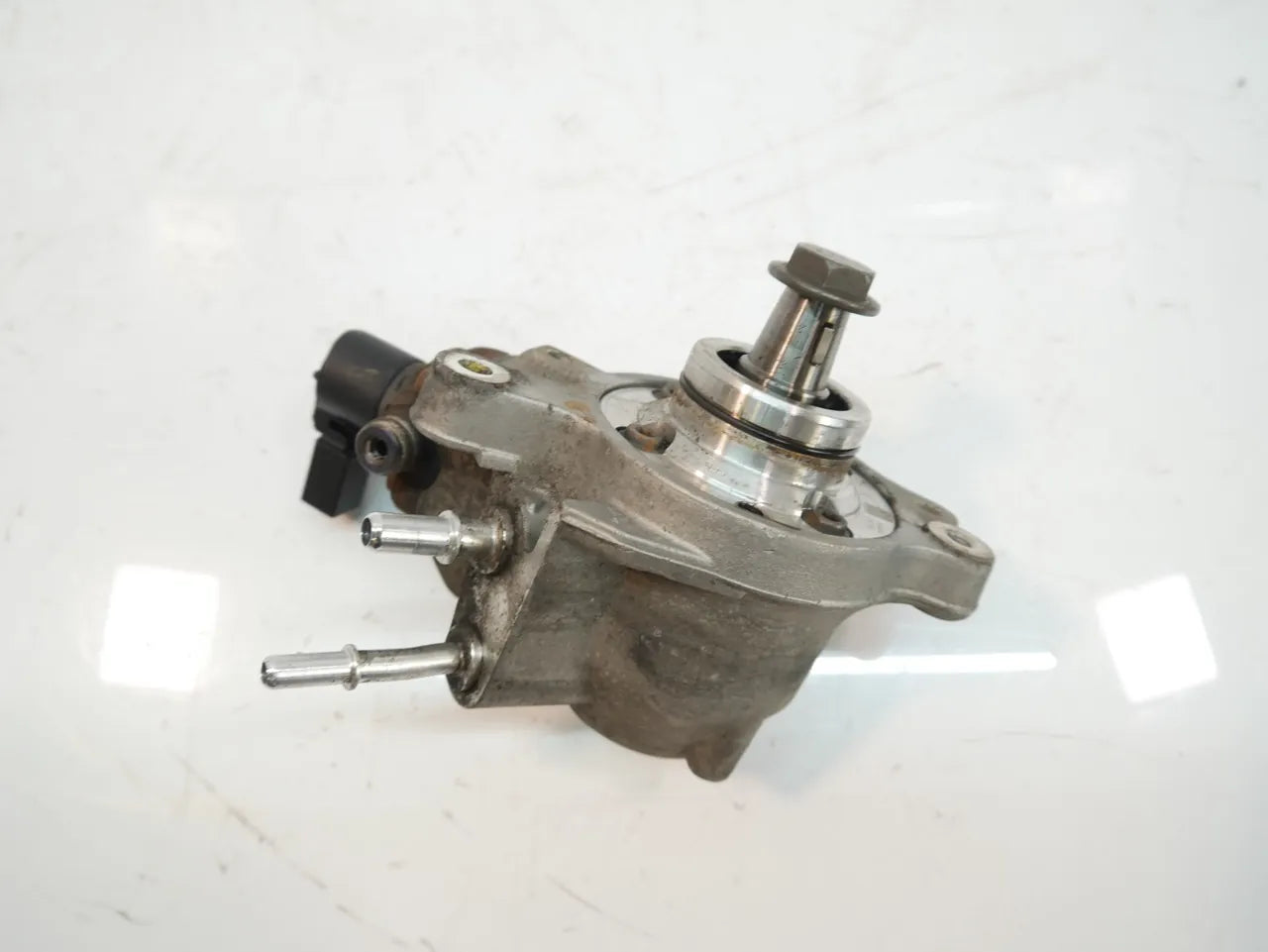 Bomba de alta presión Ford Transit V362 F3 2.0 EcoBlue BKFB HG9Q-9B395-AB